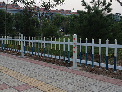 广州玻璃钢草坪栅栏